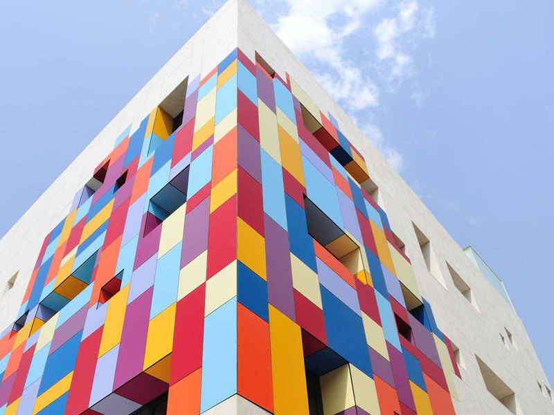 Фасад с облицовкой фиброцементной плитой)